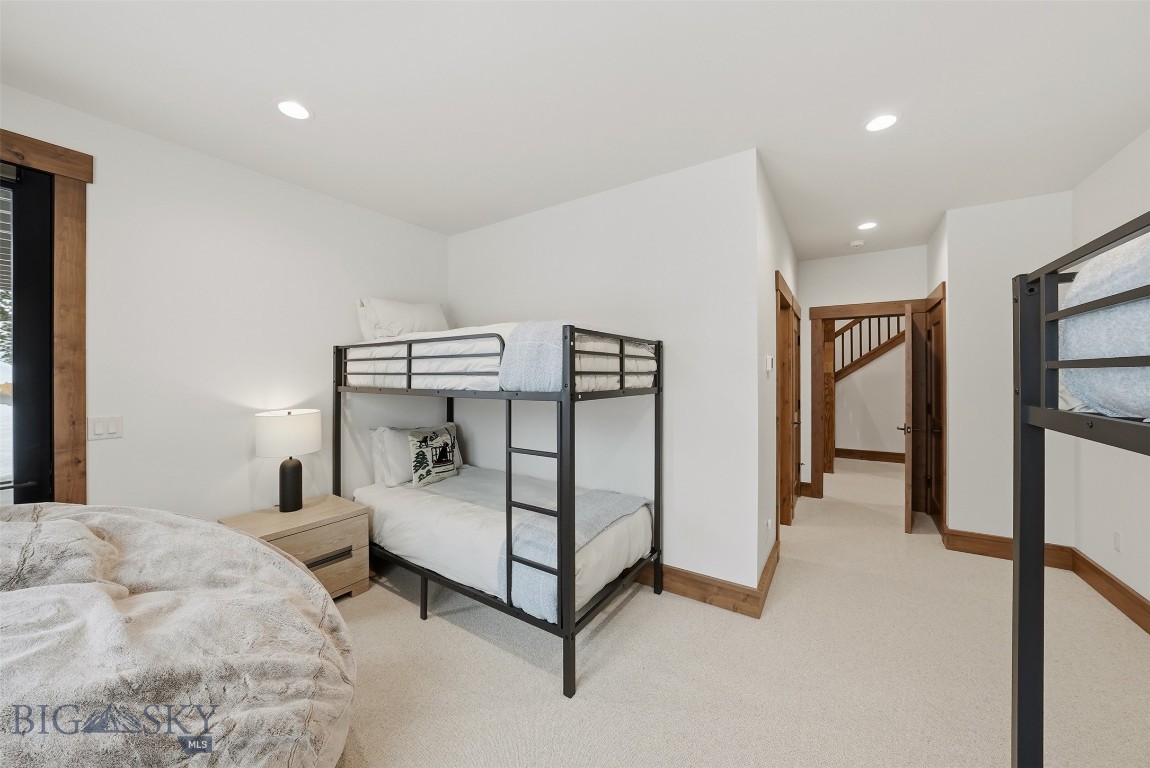 Cascade Ridge Condos - Residential