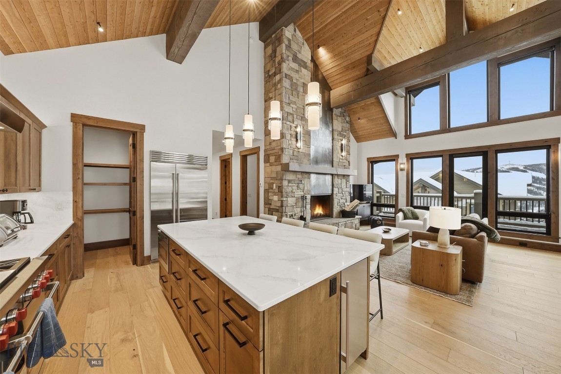 Cascade Ridge Condos - Residential