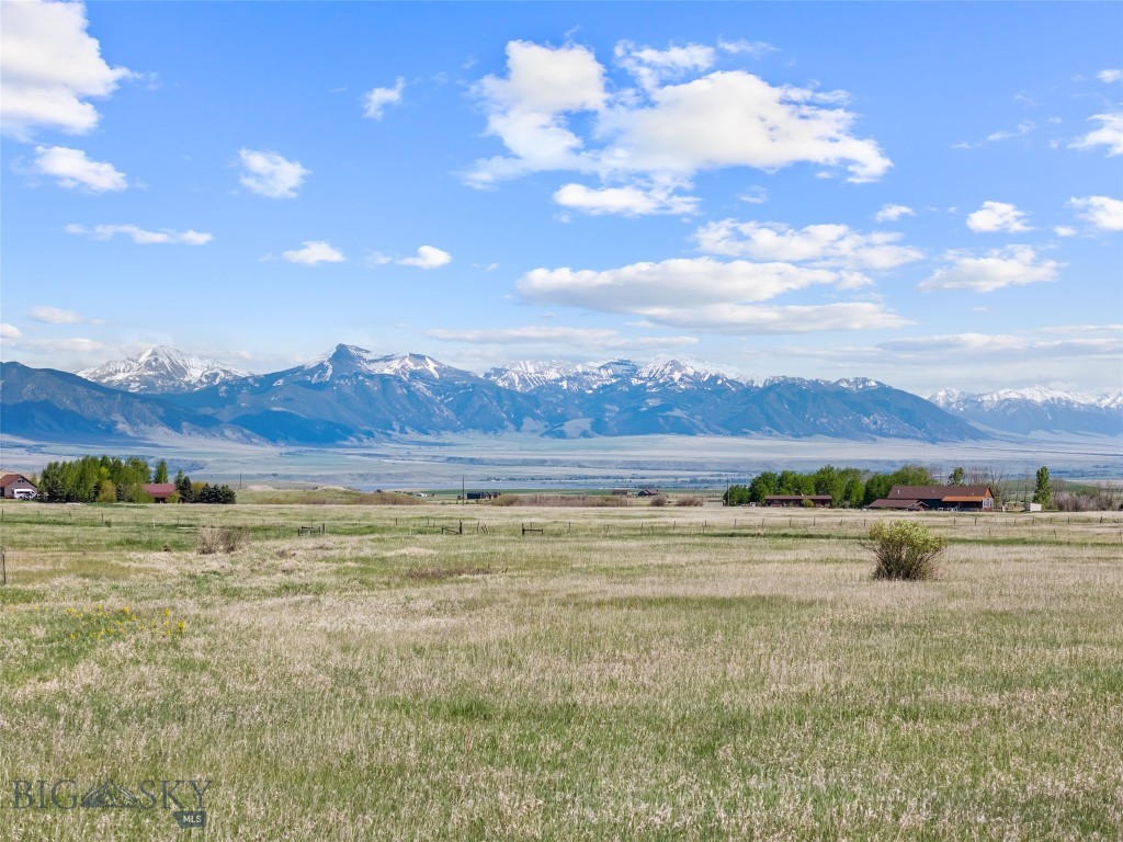 Shining Mountain West - Land
