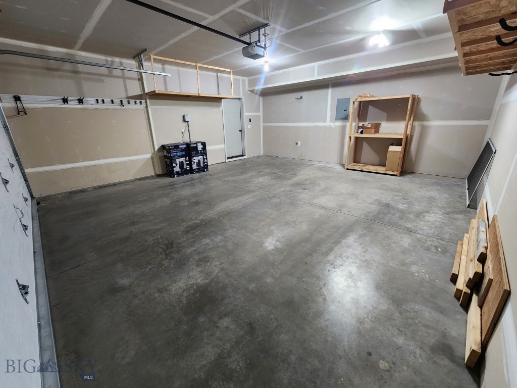 Belgrade, Montana 59714, United States, 3 Bedrooms Bedrooms, ,3 BathroomsBathrooms,Residential,Active,108264