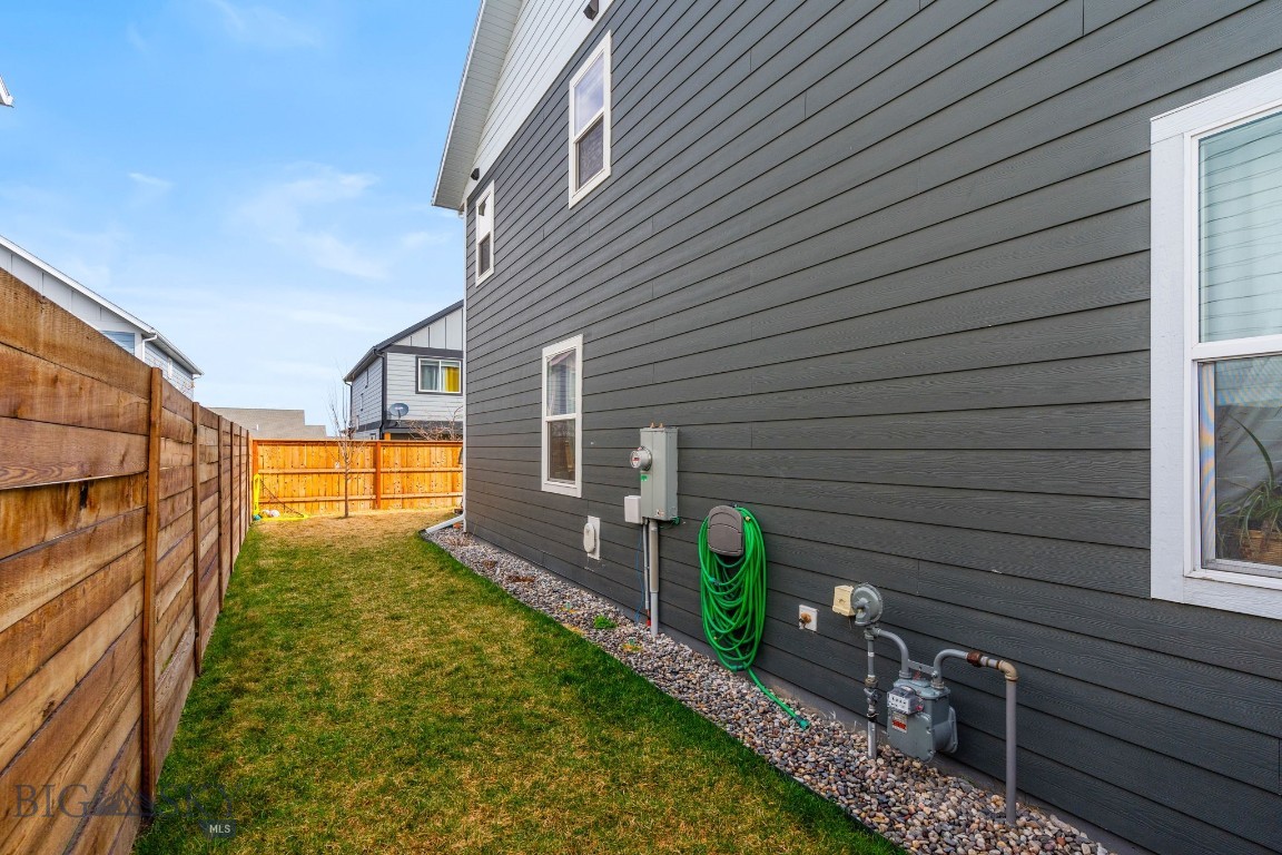 Belgrade, Montana 59714, United States, 3 Bedrooms Bedrooms, ,3 BathroomsBathrooms,Residential,Active,108264