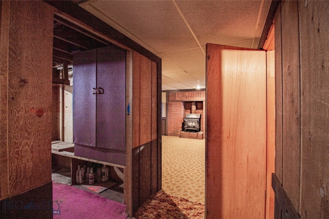 Butte, Montana 59701, United States, 5 Bedrooms Bedrooms, ,2 BathroomsBathrooms,Residential,Contingent,4353