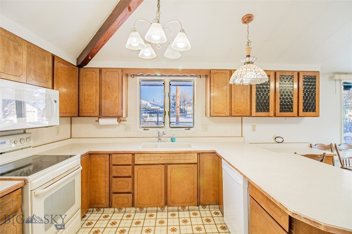 Butte, Montana 59701, United States, 5 Bedrooms Bedrooms, ,2 BathroomsBathrooms,Residential,Contingent,4353