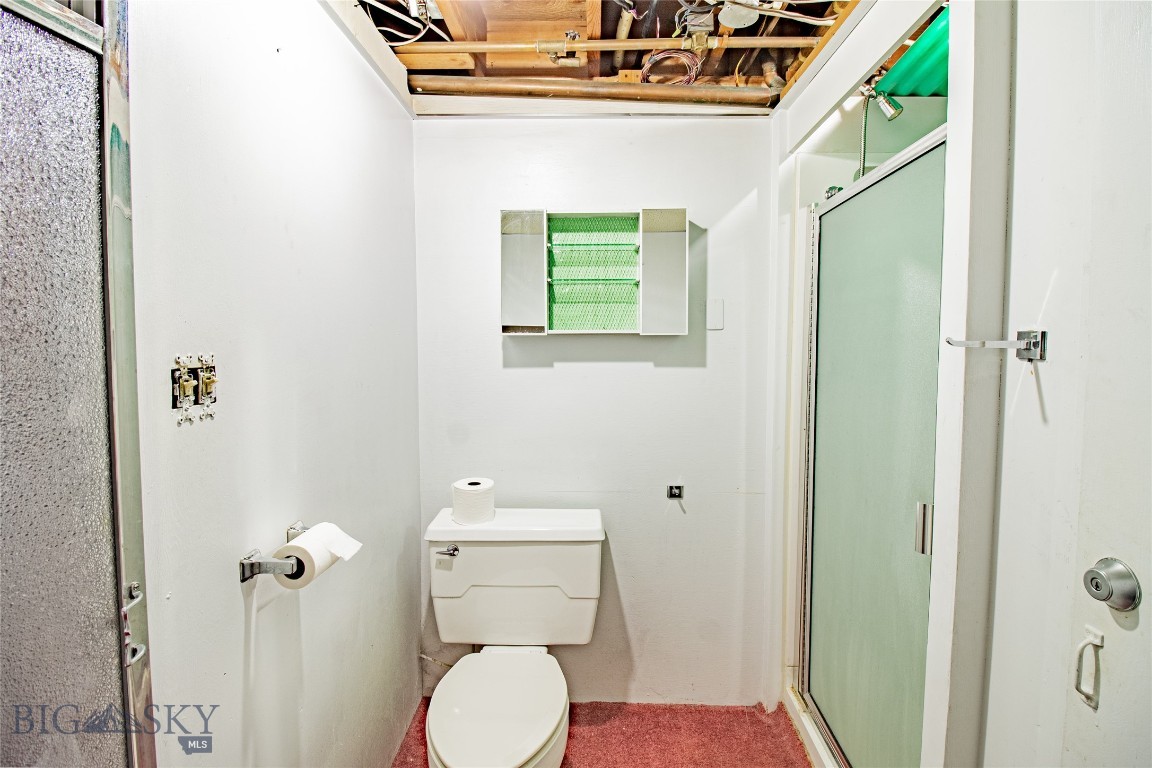 Butte, Montana 59701, United States, 5 Bedrooms Bedrooms, ,2 BathroomsBathrooms,Residential,Contingent,4353