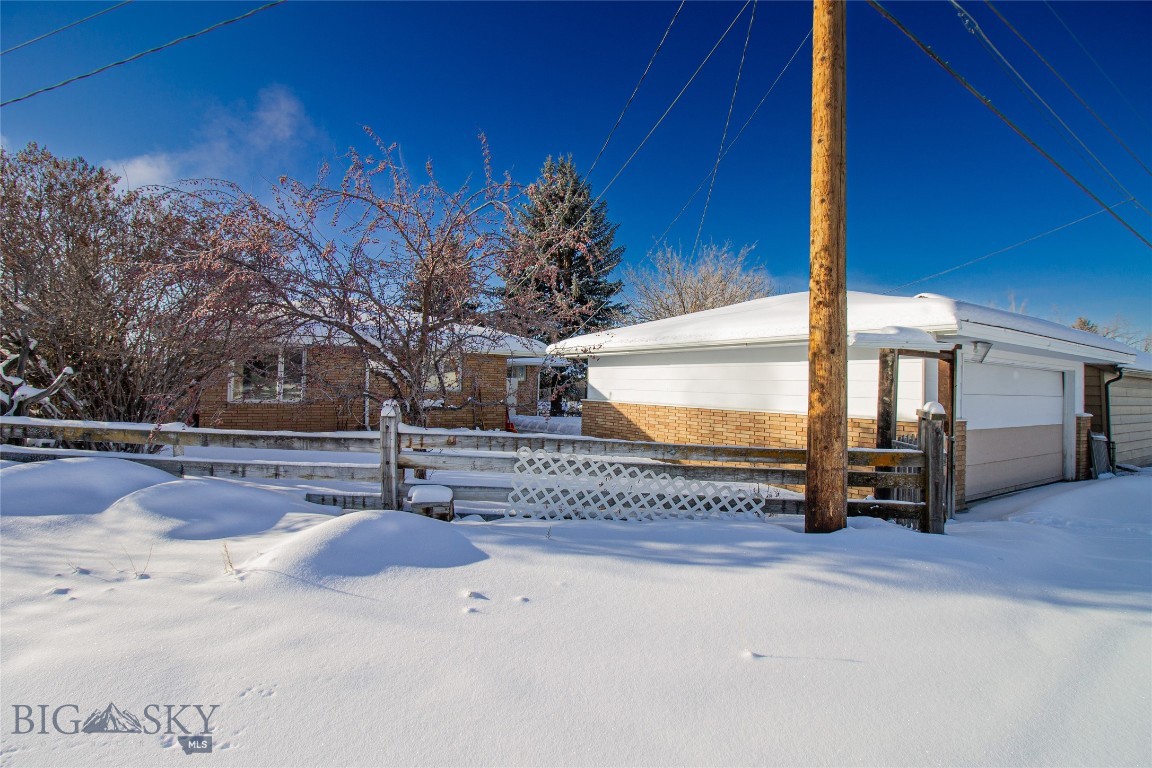 Butte, Montana 59701, United States, 5 Bedrooms Bedrooms, ,2 BathroomsBathrooms,Residential,Contingent,4353