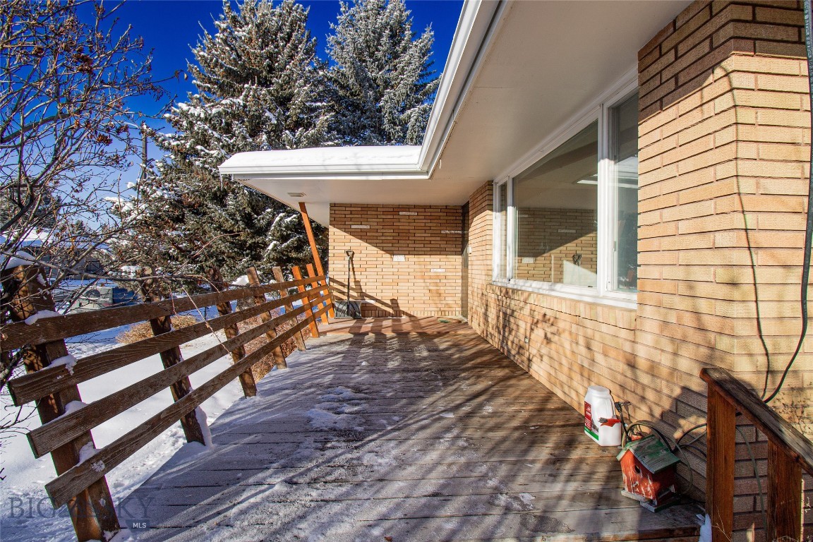 Butte, Montana 59701, United States, 5 Bedrooms Bedrooms, ,2 BathroomsBathrooms,Residential,Contingent,4353