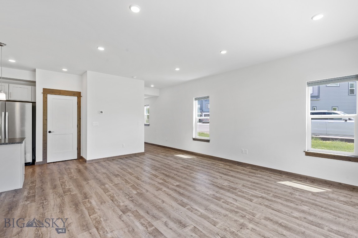 Bozeman, Montana 59718, United States, 3 Bedrooms Bedrooms, ,2 BathroomsBathrooms,Residential,Contingent,55210