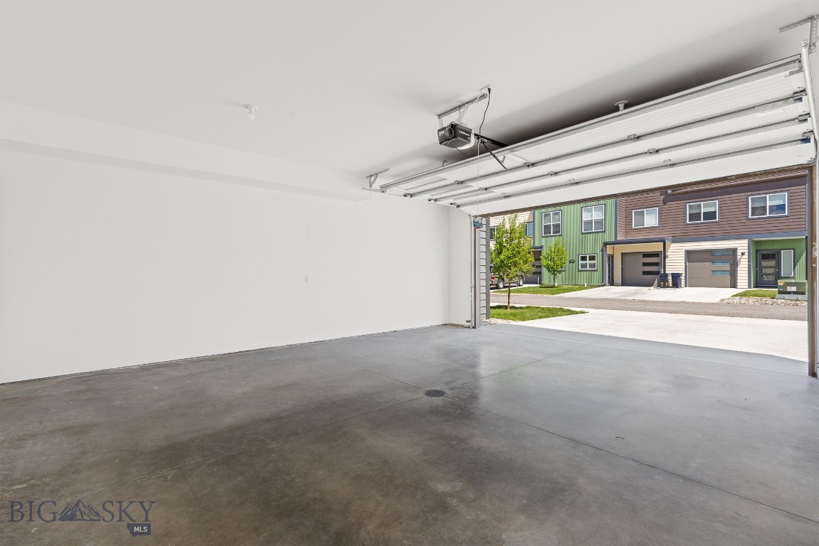 Bozeman, Montana 59718, United States, 3 Bedrooms Bedrooms, ,2 BathroomsBathrooms,Residential,Contingent,55210