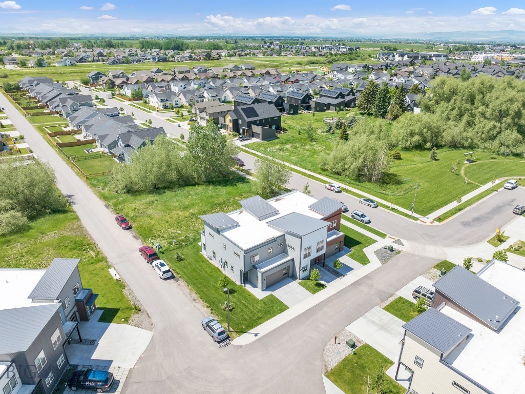 Bozeman, Montana 59718, United States, 3 Bedrooms Bedrooms, ,2 BathroomsBathrooms,Residential,Contingent,55210