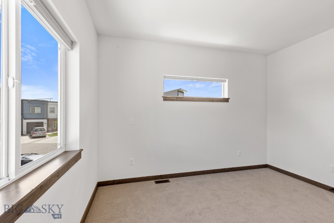 Bozeman, Montana 59718, United States, 3 Bedrooms Bedrooms, ,2 BathroomsBathrooms,Residential,Contingent,55210