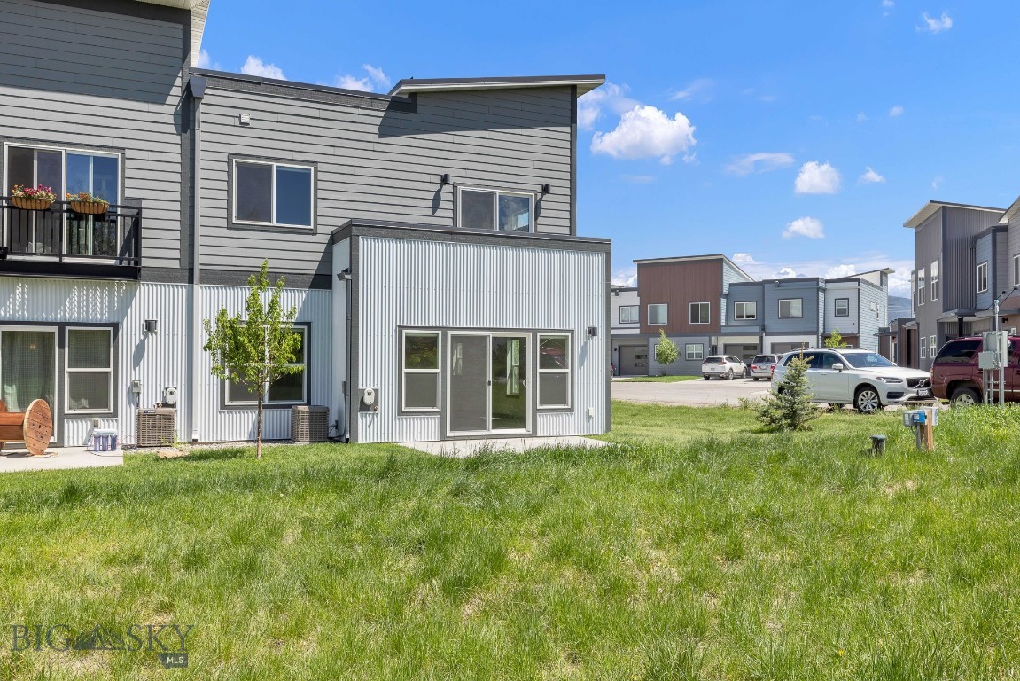 Bozeman, Montana 59718, United States, 3 Bedrooms Bedrooms, ,2 BathroomsBathrooms,Residential,Contingent,55210