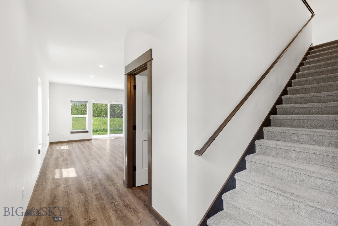 Bozeman, Montana 59718, United States, 3 Bedrooms Bedrooms, ,2 BathroomsBathrooms,Residential,Contingent,55210