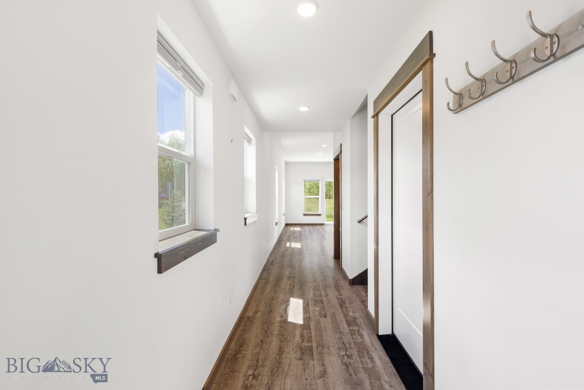 Bozeman, Montana 59718, United States, 3 Bedrooms Bedrooms, ,2 BathroomsBathrooms,Residential,Contingent,55210