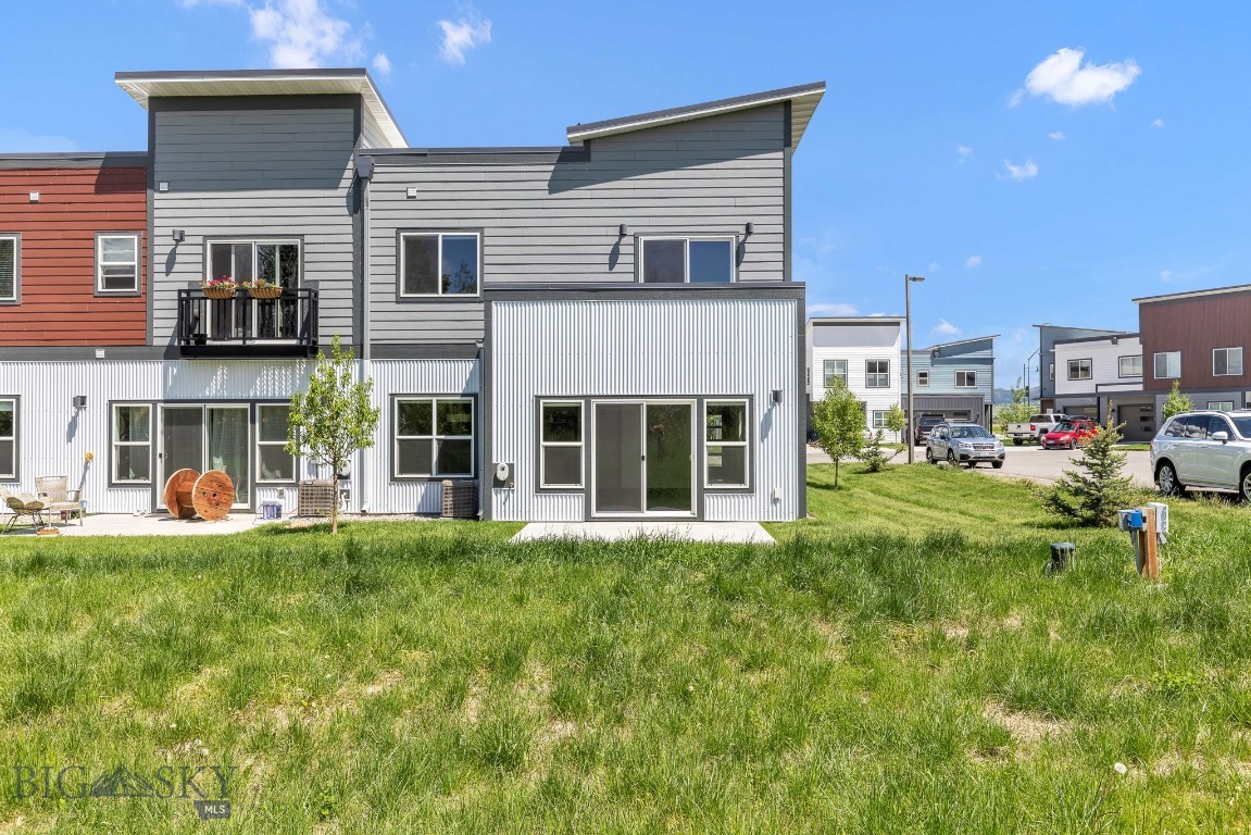 Bozeman, Montana 59718, United States, 3 Bedrooms Bedrooms, ,2 BathroomsBathrooms,Residential,Contingent,55210