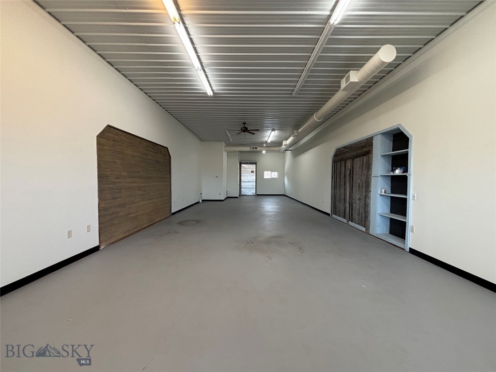 Rainbow - Commercial Lease