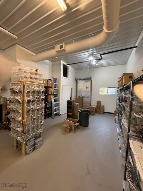 Rainbow - Commercial Lease