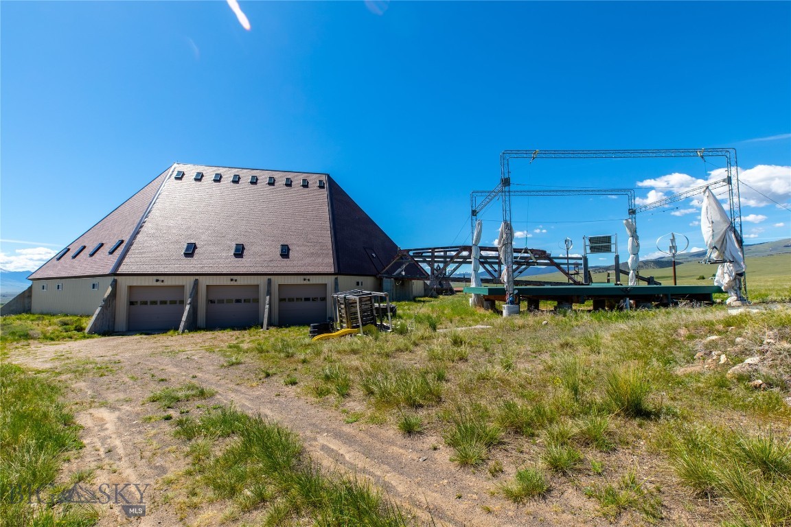 NHN Pyramid Lane
