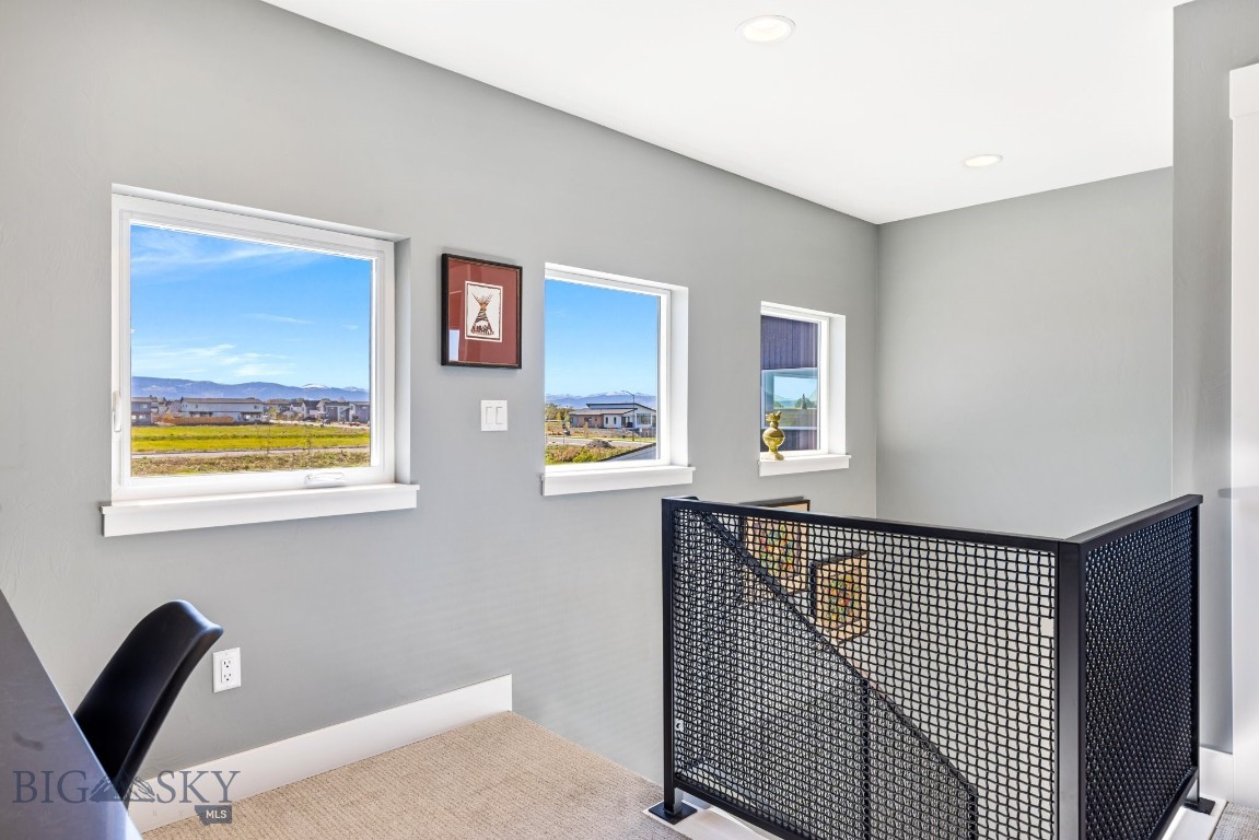 The Lakes at Valley West - Residential