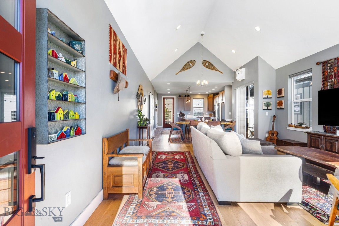 The Lakes at Valley West - Residential