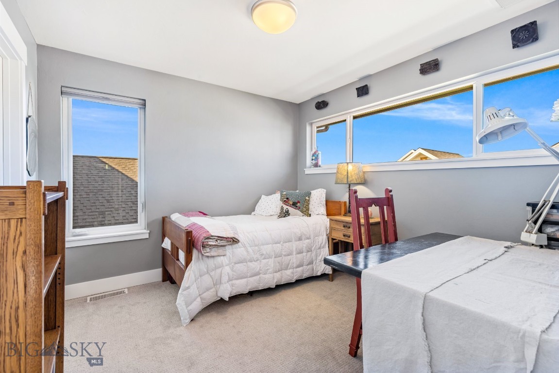 The Lakes at Valley West - Residential