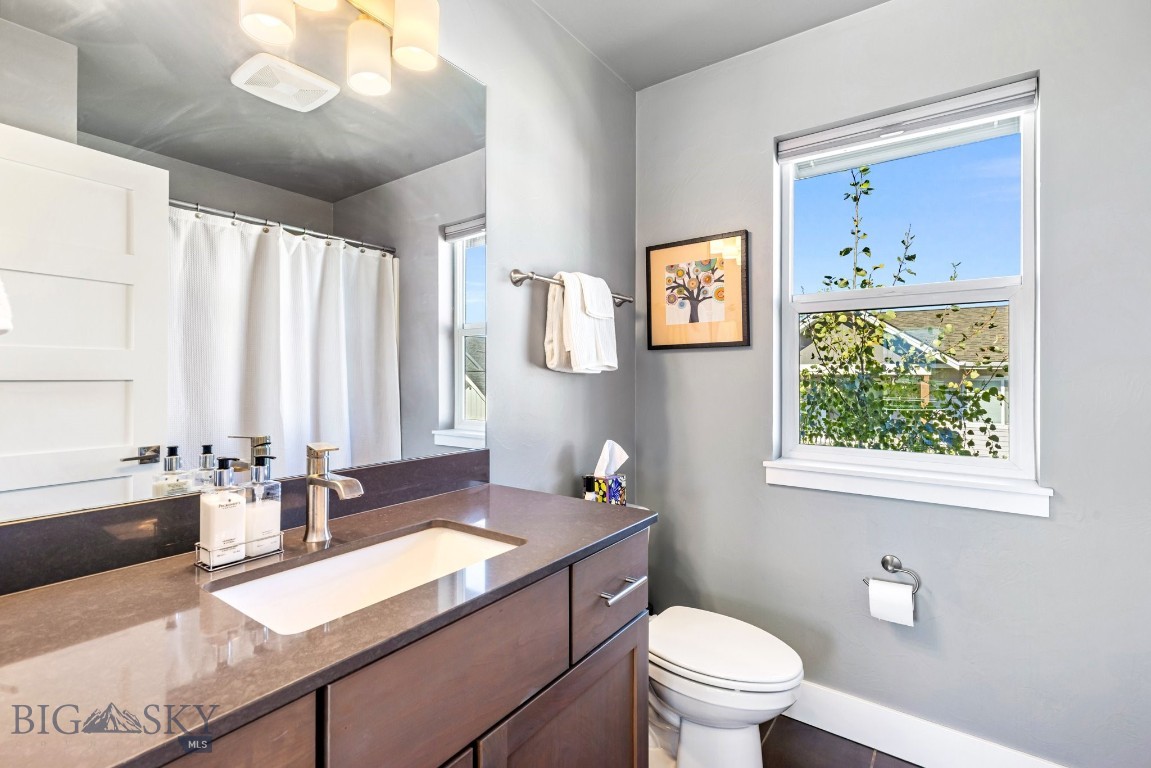 The Lakes at Valley West - Residential