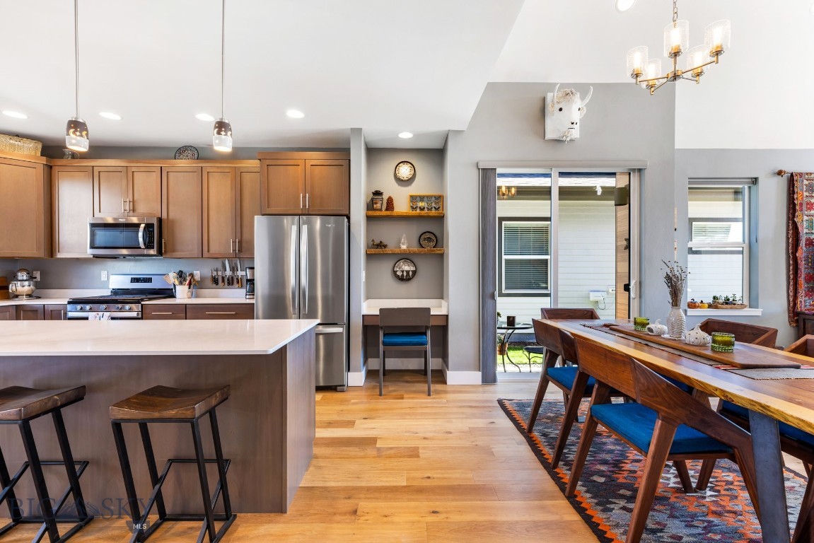 The Lakes at Valley West - Residential