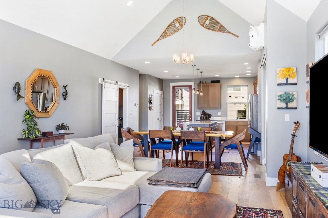 The Lakes at Valley West - Residential