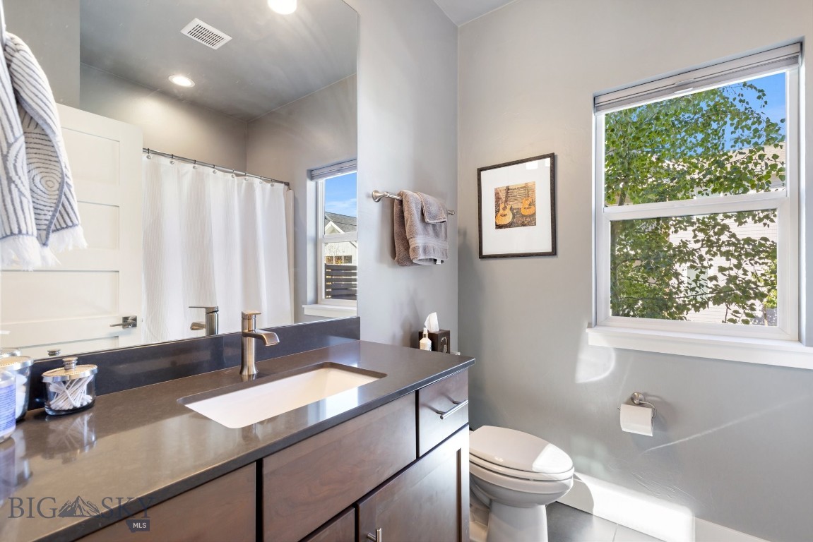 The Lakes at Valley West - Residential