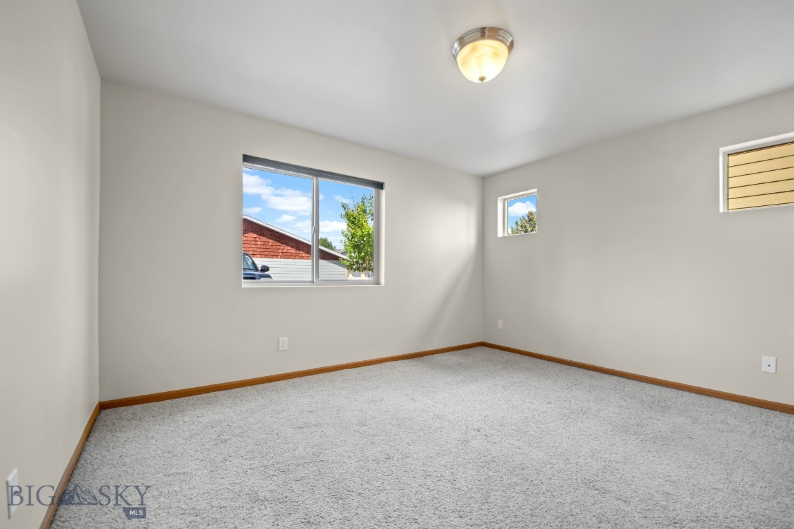 Parkway Plaza - Residential