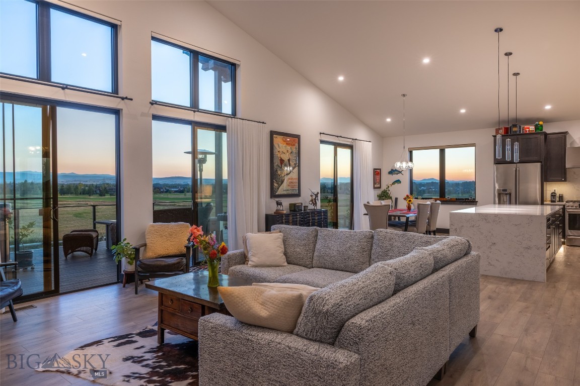 White Horse Ranch - Residential