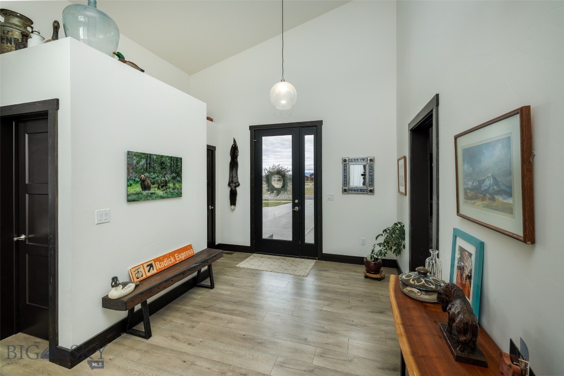White Horse Ranch - Residential