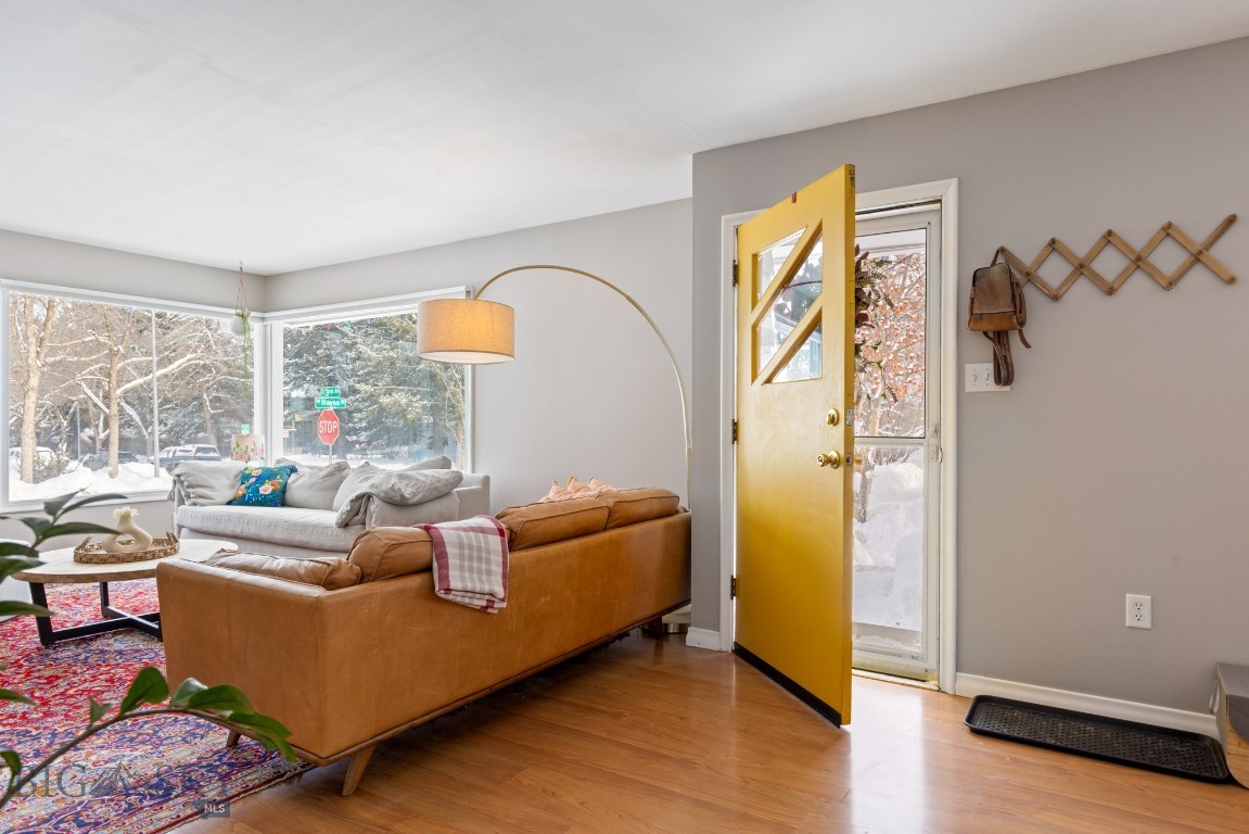 Bozeman, Montana 59715, United States, 4 Bedrooms Bedrooms, ,2 BathroomsBathrooms,Residential,Contingent,2792