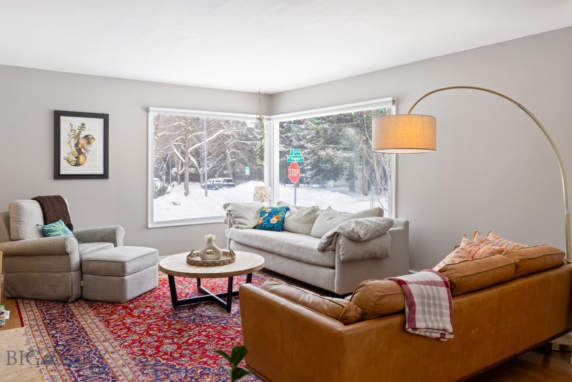 Bozeman, Montana 59715, United States, 4 Bedrooms Bedrooms, ,2 BathroomsBathrooms,Residential,Contingent,2792