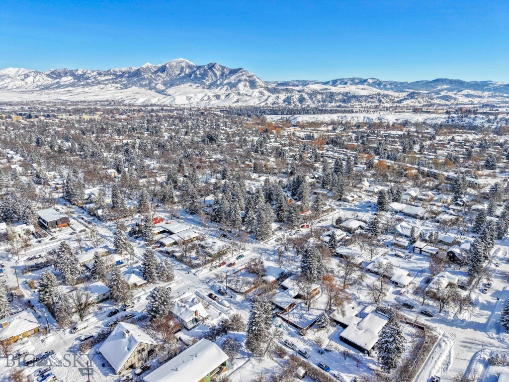 Bozeman, Montana 59715, United States, 4 Bedrooms Bedrooms, ,2 BathroomsBathrooms,Residential,Contingent,2792