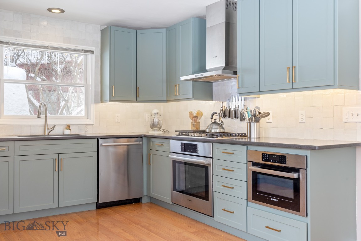 Bozeman, Montana 59715, United States, 4 Bedrooms Bedrooms, ,2 BathroomsBathrooms,Residential,Contingent,2792