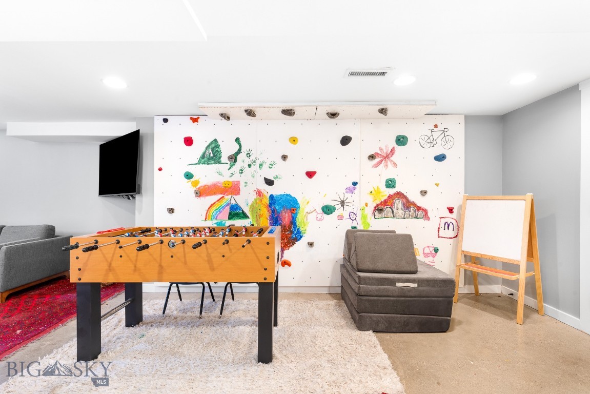 Bozeman, Montana 59715, United States, 4 Bedrooms Bedrooms, ,2 BathroomsBathrooms,Residential,Contingent,2792