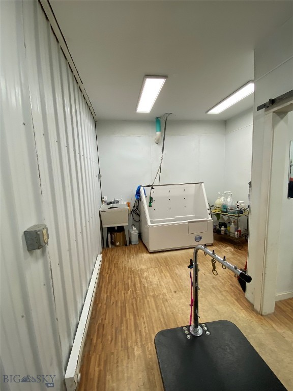 Lazy J South - Commercial Sale