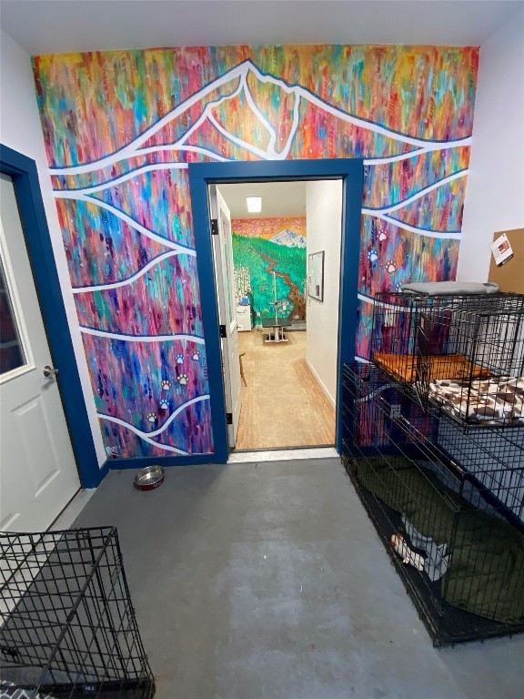 Lazy J South - Commercial Sale