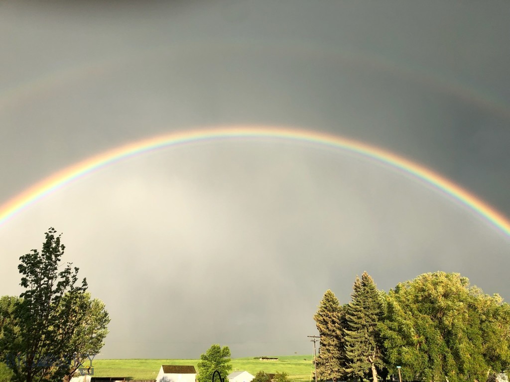 Bozeman, Montana 59718, United States, 5 Bedrooms Bedrooms, ,3 BathroomsBathrooms,Residential,Contingent,63948