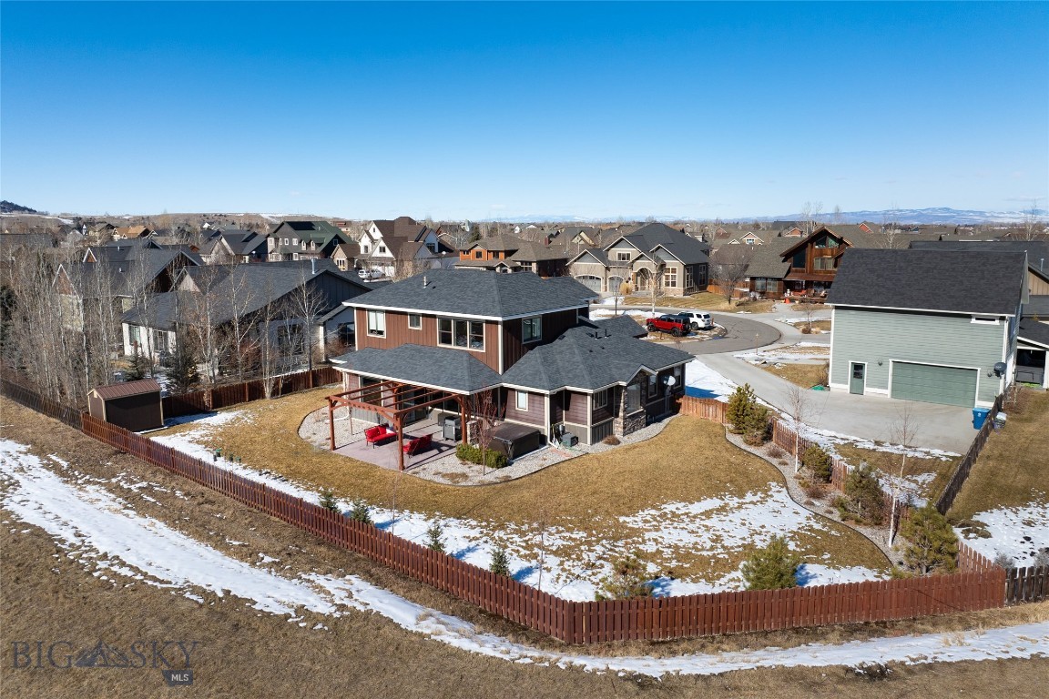 Bozeman, Montana 59718, United States, 5 Bedrooms Bedrooms, ,3 BathroomsBathrooms,Residential,Contingent,63948