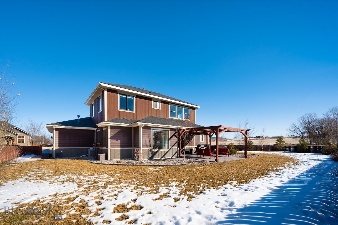 Bozeman, Montana 59718, United States, 5 Bedrooms Bedrooms, ,3 BathroomsBathrooms,Residential,Contingent,63948