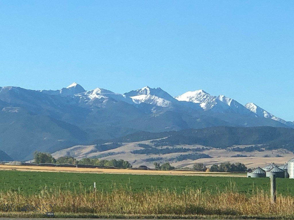 Bozeman, Montana 59718, United States, 5 Bedrooms Bedrooms, ,3 BathroomsBathrooms,Residential,Contingent,63948