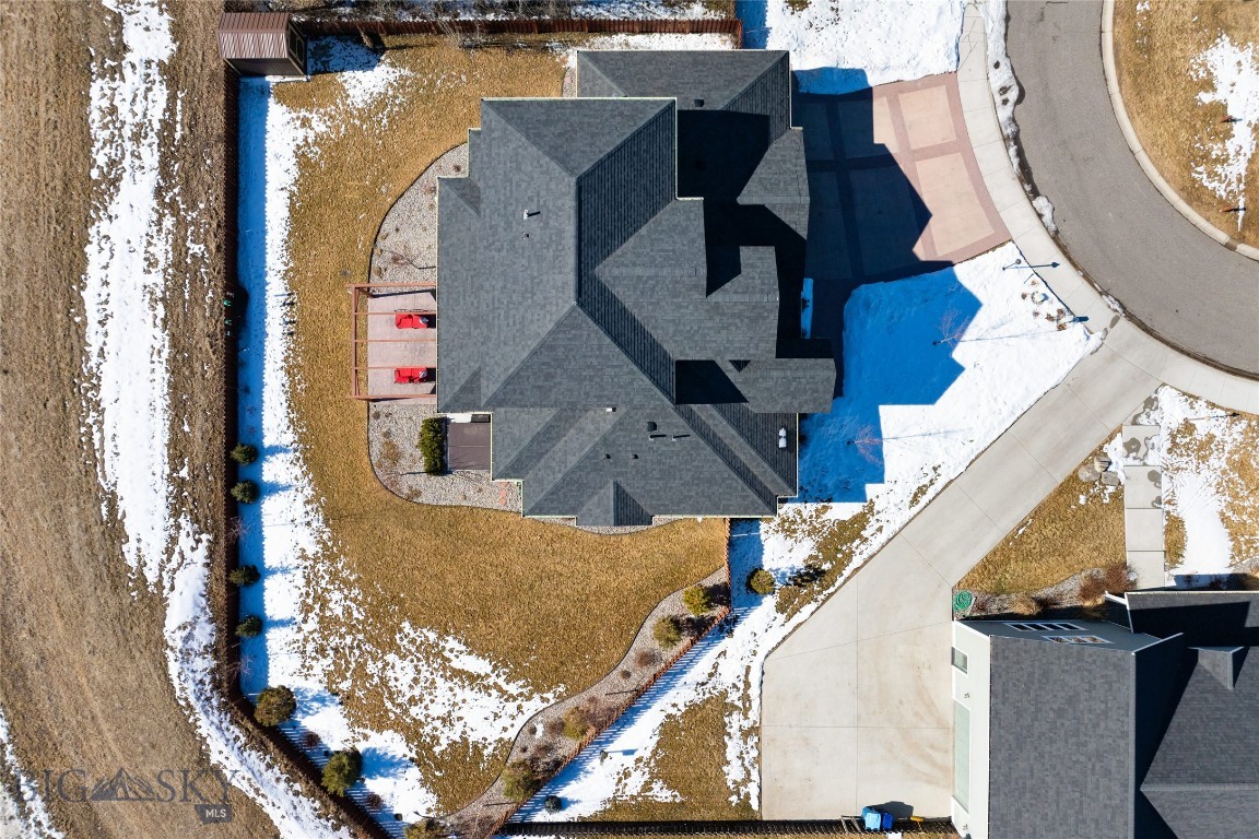 Bozeman, Montana 59718, United States, 5 Bedrooms Bedrooms, ,3 BathroomsBathrooms,Residential,Contingent,63948