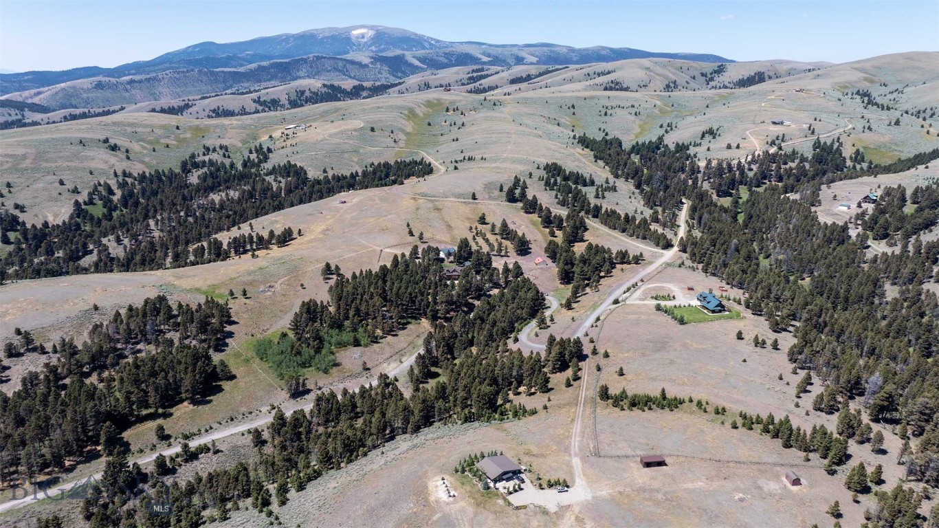 135 Panorama Drive