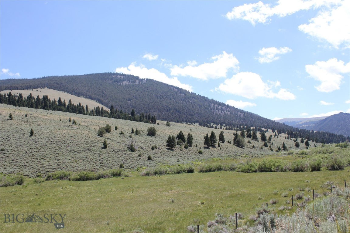 2647 Middle Fork Little Sheep Creek