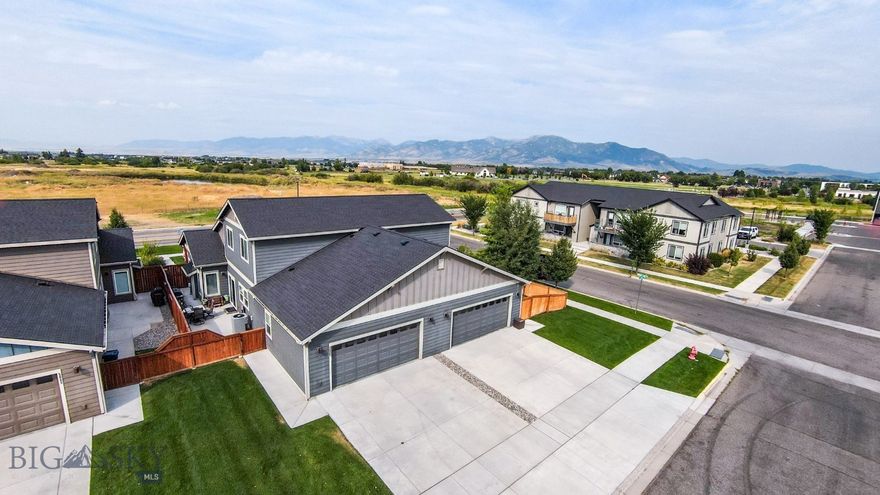 Beautifully designed condo in Norton Ranch! Ideal location near community parks, and the market, this home blends modern comfort with timeless upgrades. The open-concept floor plan features a cozy fireplace and flows seamlessly into the chef-inspired kitchen, complete with granite slab counters and stainless steel appliances. The main-level primary suite is a true retreat with a tiled shower and dual granite vanities. Upstairs, you’ll find two additional bedrooms, a full bathroom, and generous storage space. An oversized attached garage adds even more convenience to this thoughtfully crafted home. Private fenced patio is perfect for relaxing and hosting.