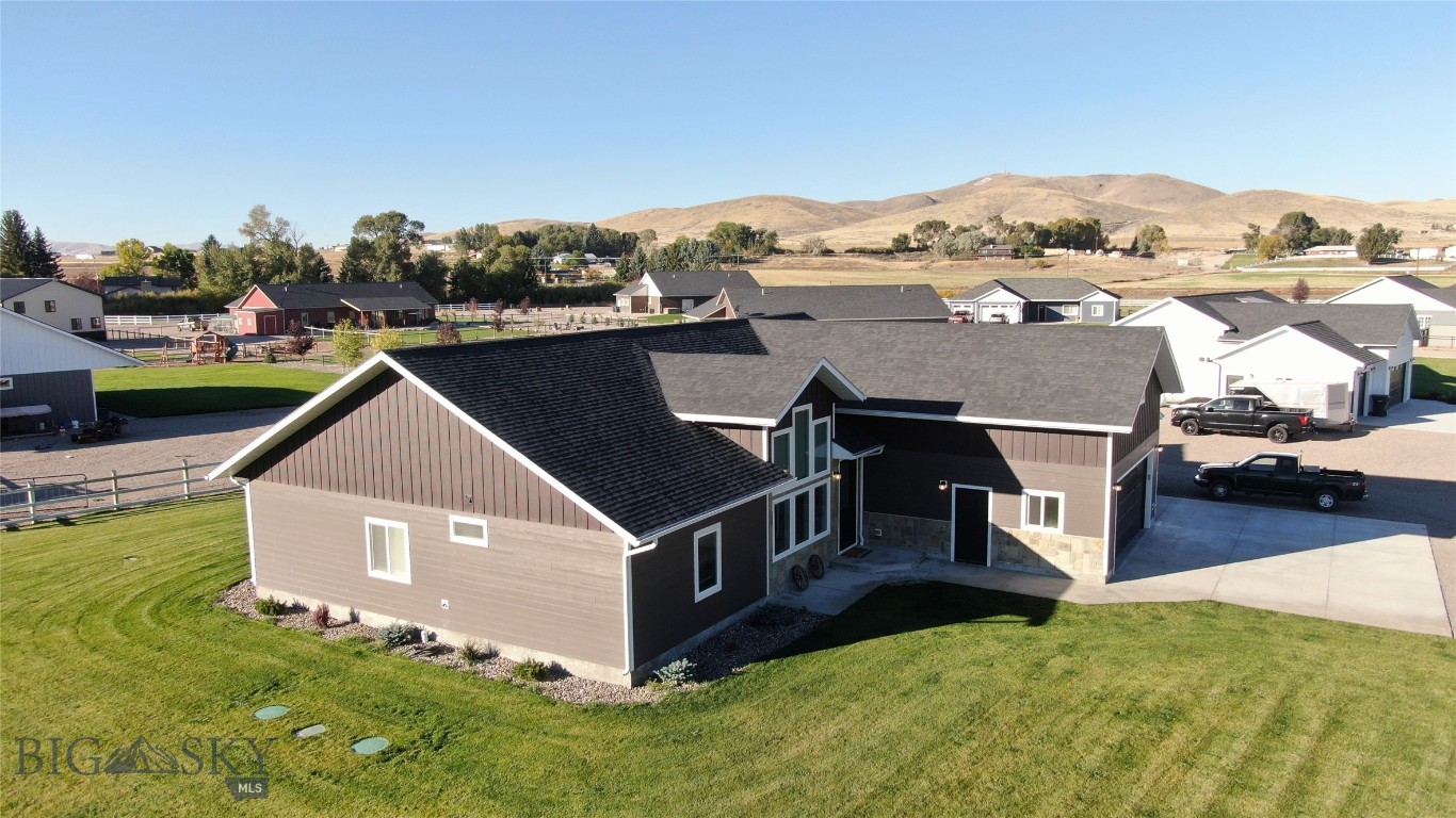 275 Silverwood Loop