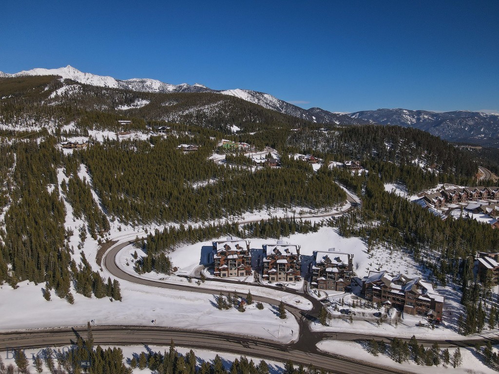 Mountain Lake Condos - Residential