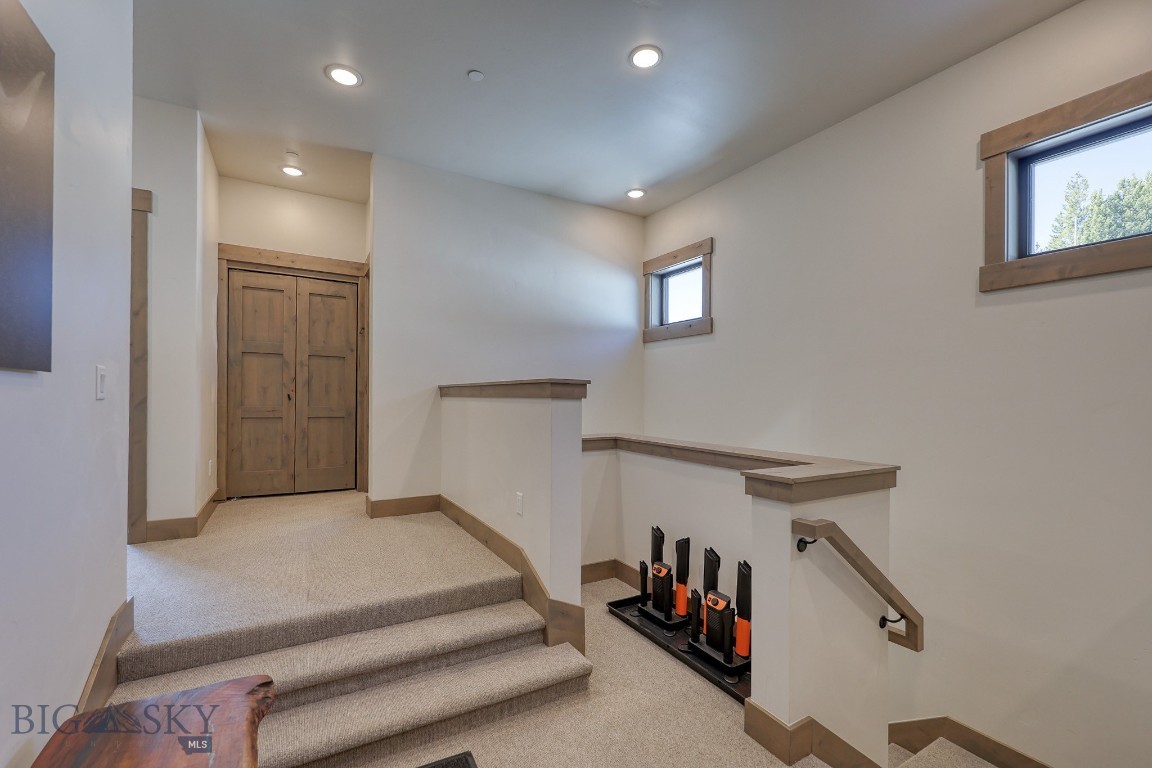 Mountain Lake Condos - Residential