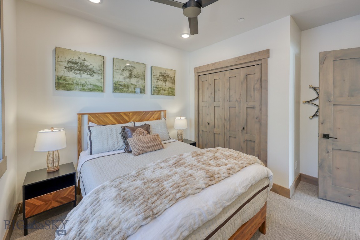 Mountain Lake Condos - Residential